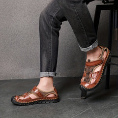 Men's Non Slip Hook And Loop Sandals Wear resistant Comfy Beach Shoes Summer