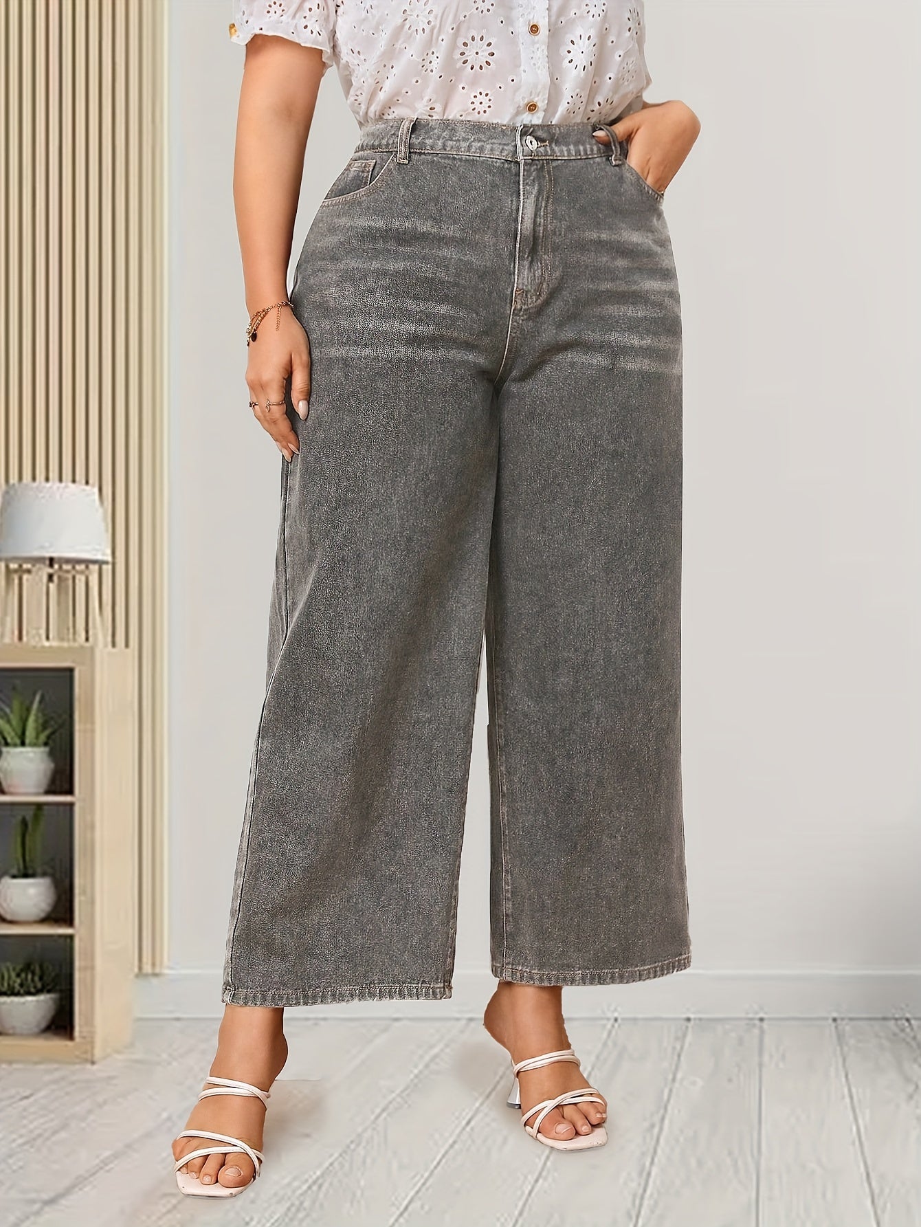  High Rise Wide Leg Jeans