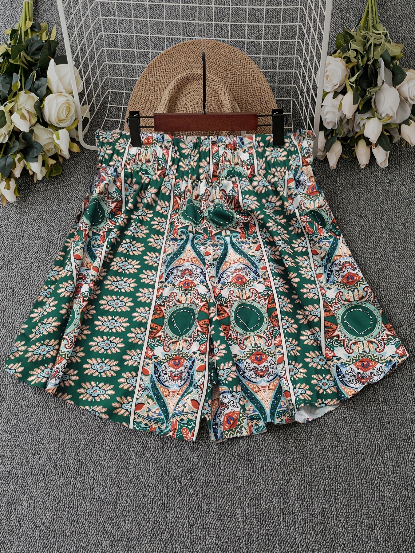  Allover Floral Print High Rise Elastic Loose Shorts