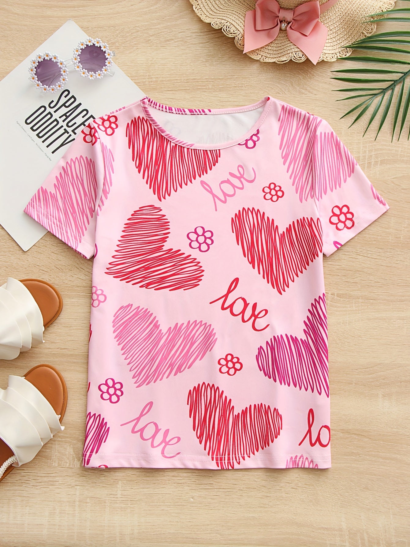 Girls Sweet Heart Graphic Crew Neck T-shirt