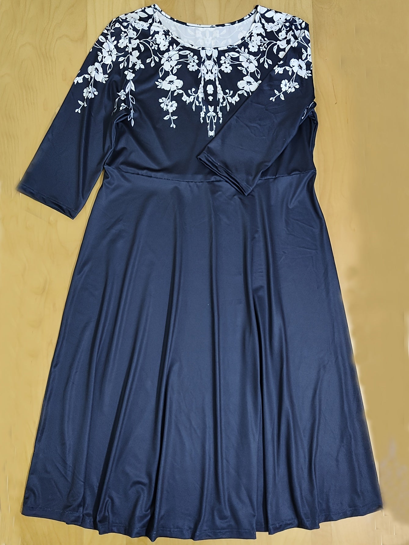  Floral Print Half Sleeve Casual Dress