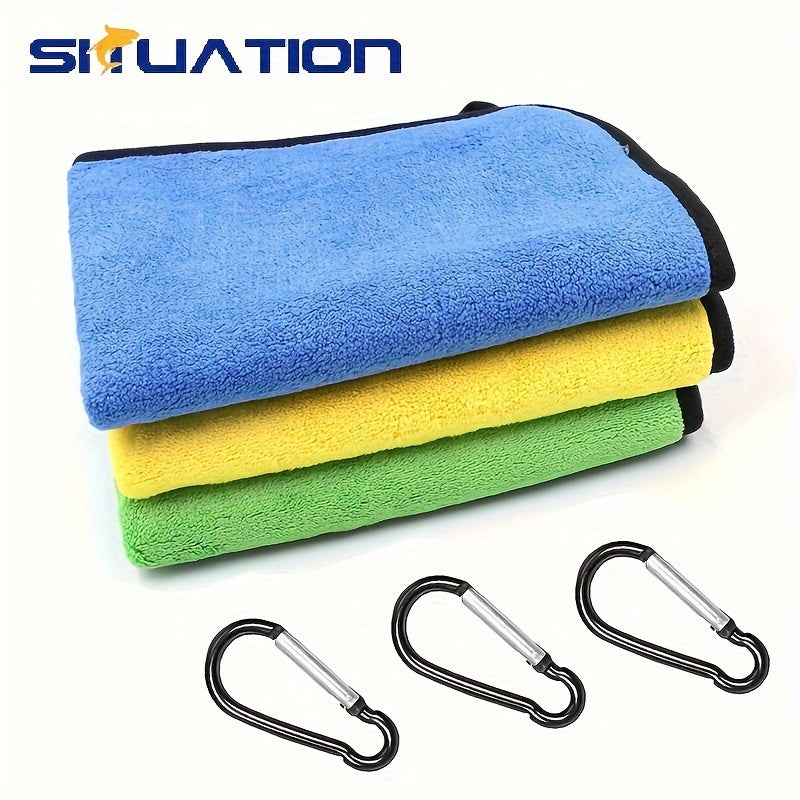 Coral Velvet Fishing Towel with Mountaineering Buckle