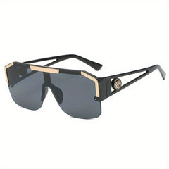 Large Frame Contrast Sunglasses Hollowed Out Lion Decorated Sports Goggles