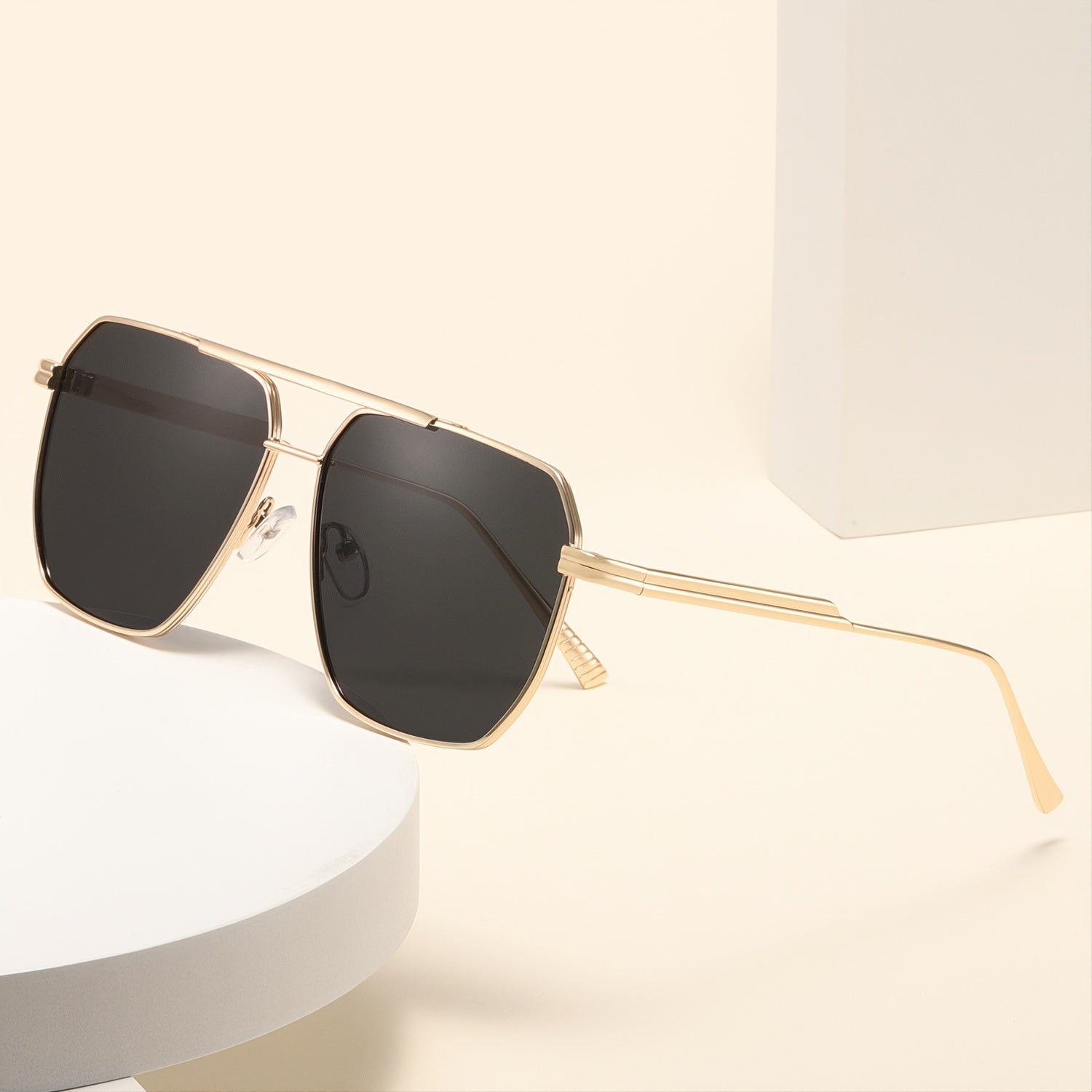 Polarized Square Sunglasses UV400 Men Women Metal Outdoor Eyewear