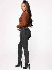  Fluffy Trim Button Up Skinny Jeans
