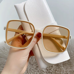 Square Sunglasses Gradient UV400 Sun Shades with Case & Cloth