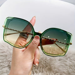 Y2K Oversized Cat Eye Sunglasses Beach Party UV400