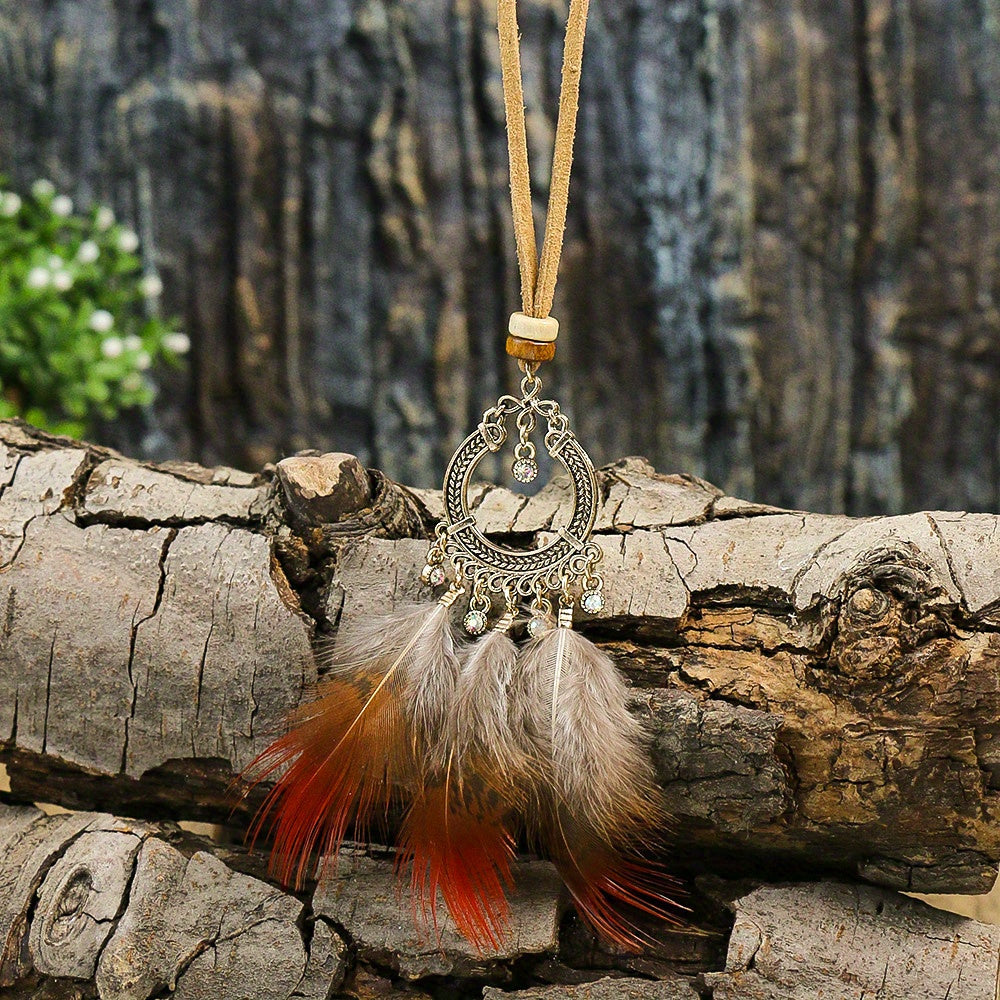 Boho Style Pendant Necklace Feather Tassel & Shell Pendant