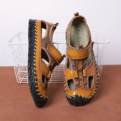 Men's Non Slip Hook And Loop Sandals Wear resistant Comfy Beach Shoes Summer