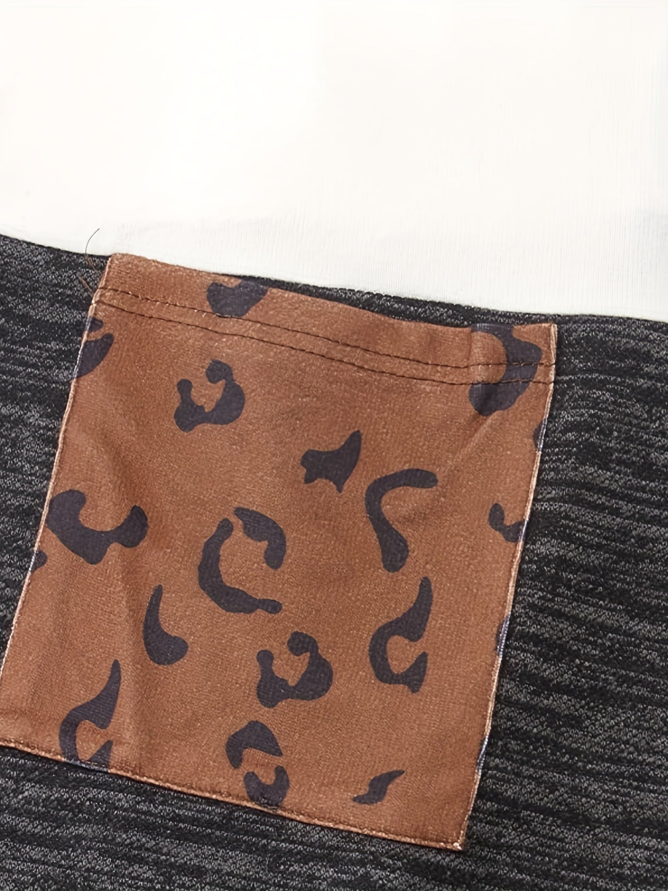  Colorblock Leopard Pattern Cardigan