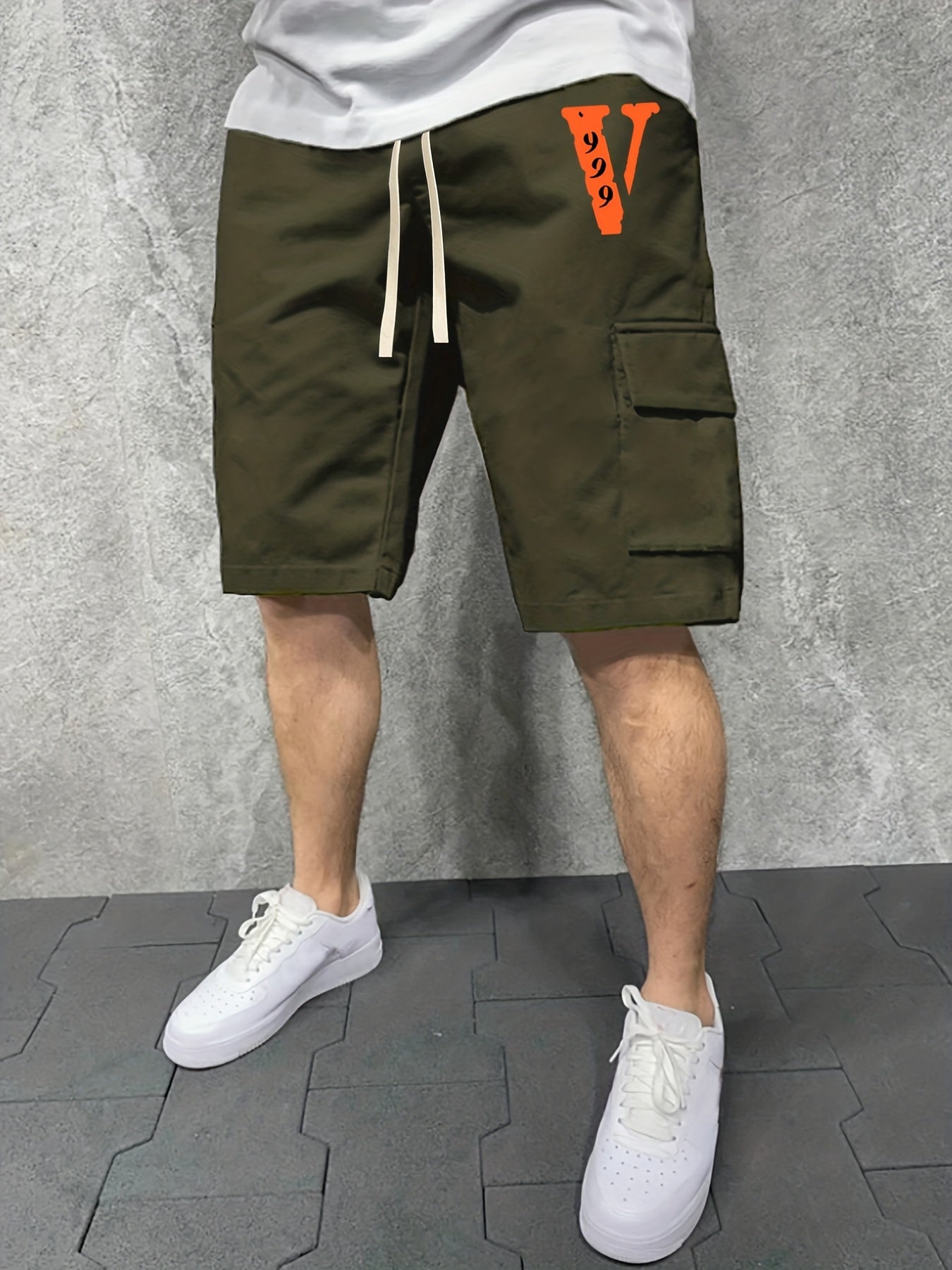 Men's V & 22 Graphic Casual Sports Shorts