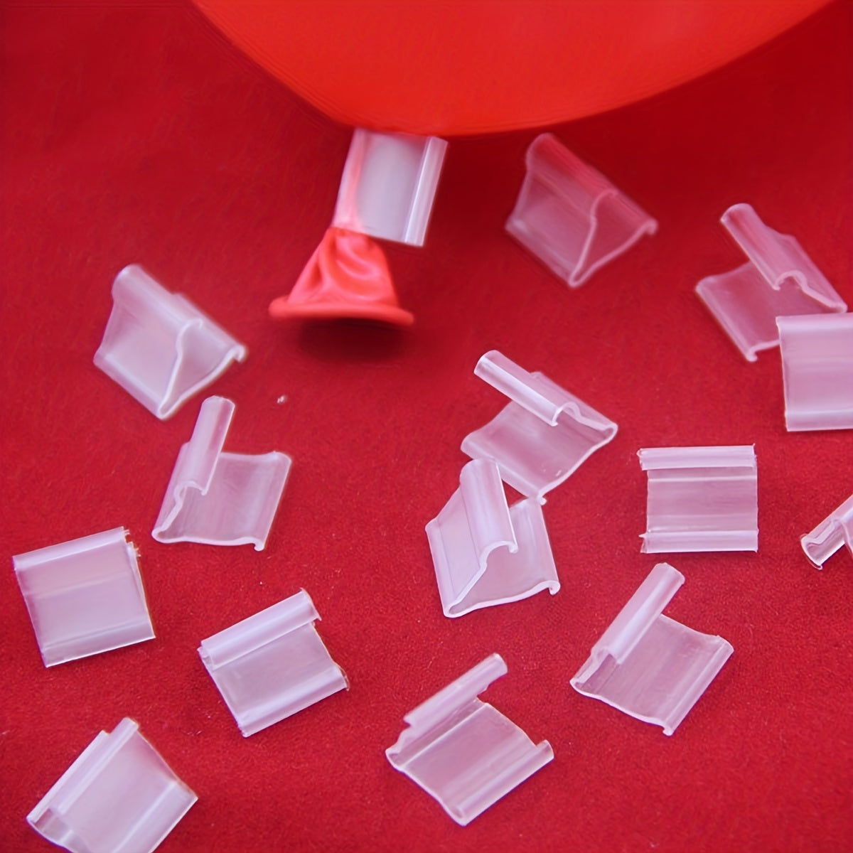 100pcs Clear Balloon Sealing Clip V-shaped Sealing Clip Wedding Party Christmas