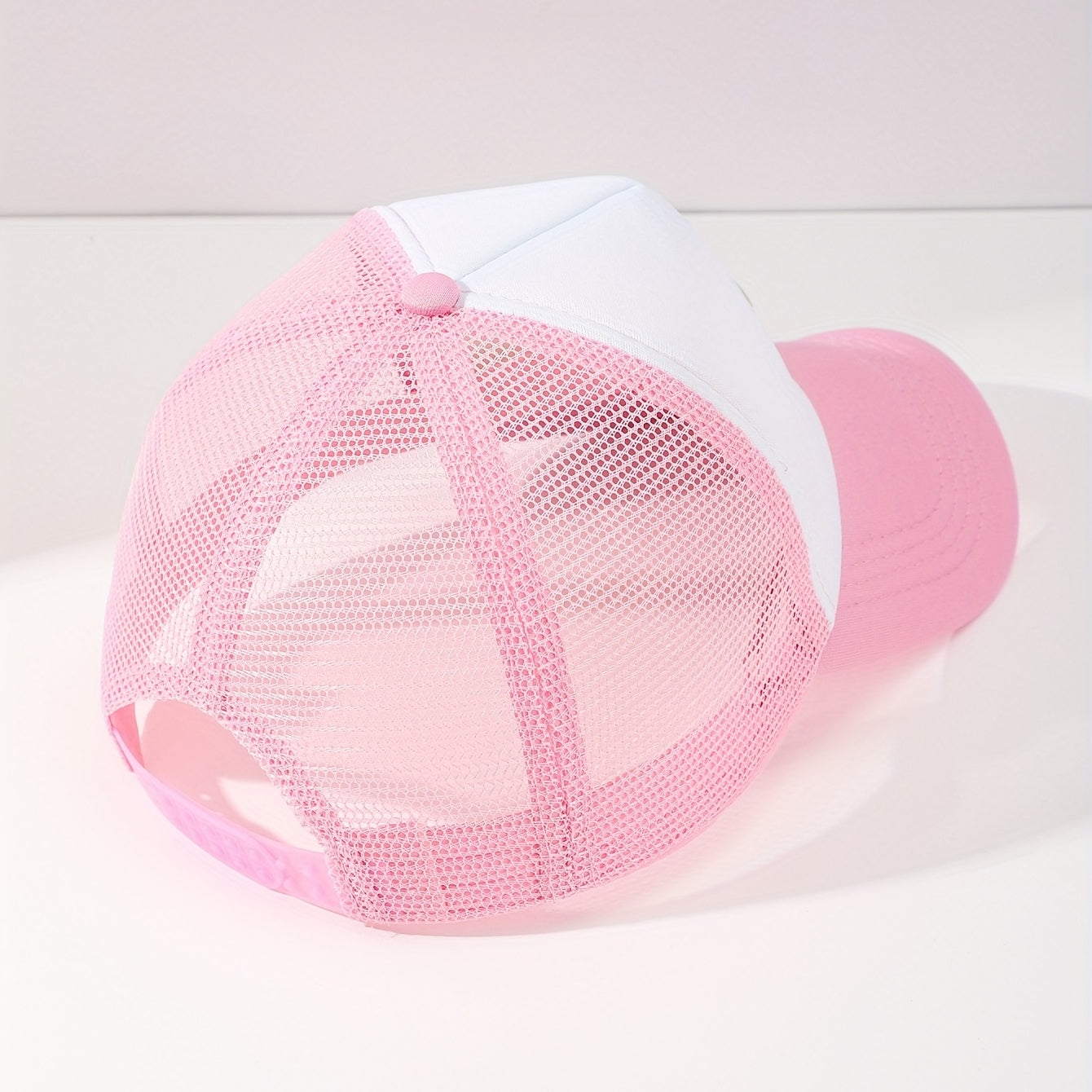 Pink Heart Embroidery Trucker Hat Cartoon Mesh Baseball Cap