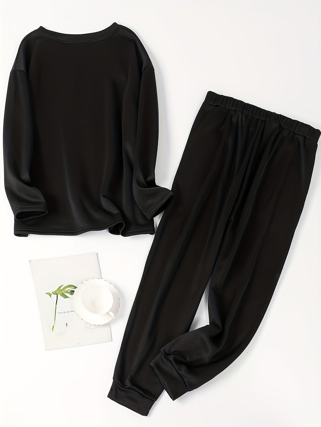  Christmas Lounge Set Women's Santa Fleece Top & Joggers Pajamas