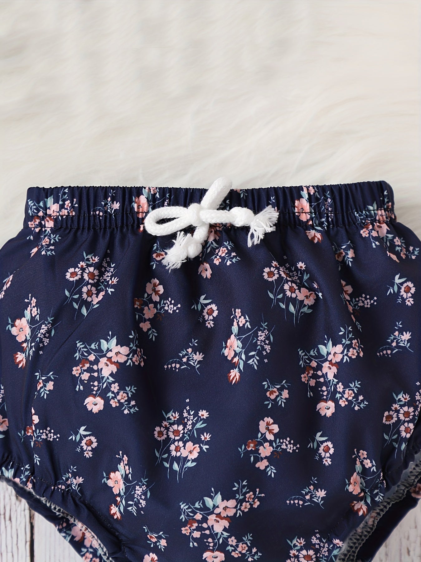 2pcs Baby Girl and Floral Shorts Set Autumn Winter Knit Sweater Top
