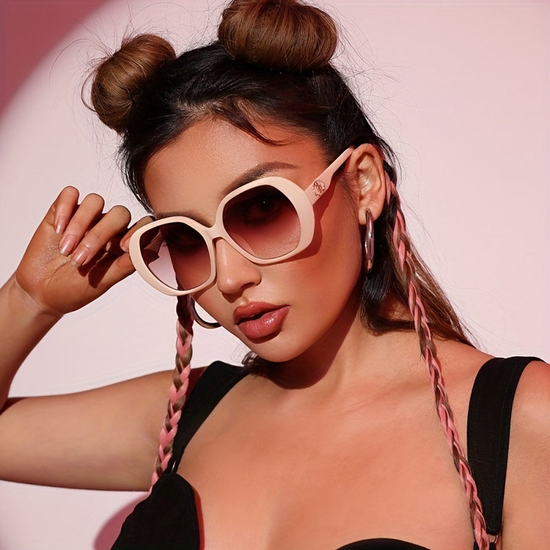 Oversized Cat Eye Sunglasses Gradient Lens Metal Temple UV400