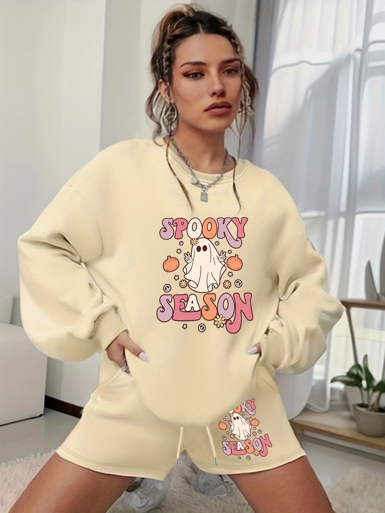  Halloween Graphic Print Sweatshirt & Shorts 2pcs Set