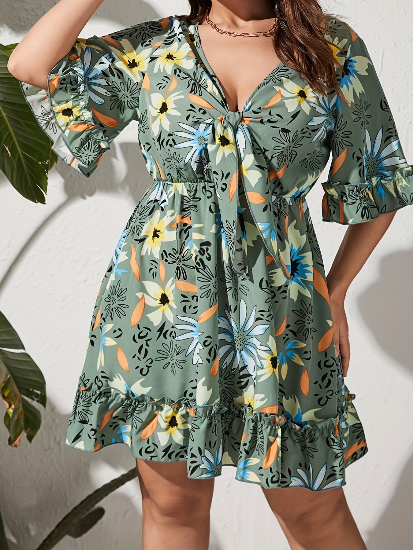  Floral Print Ruffle Trim V Neck Dress