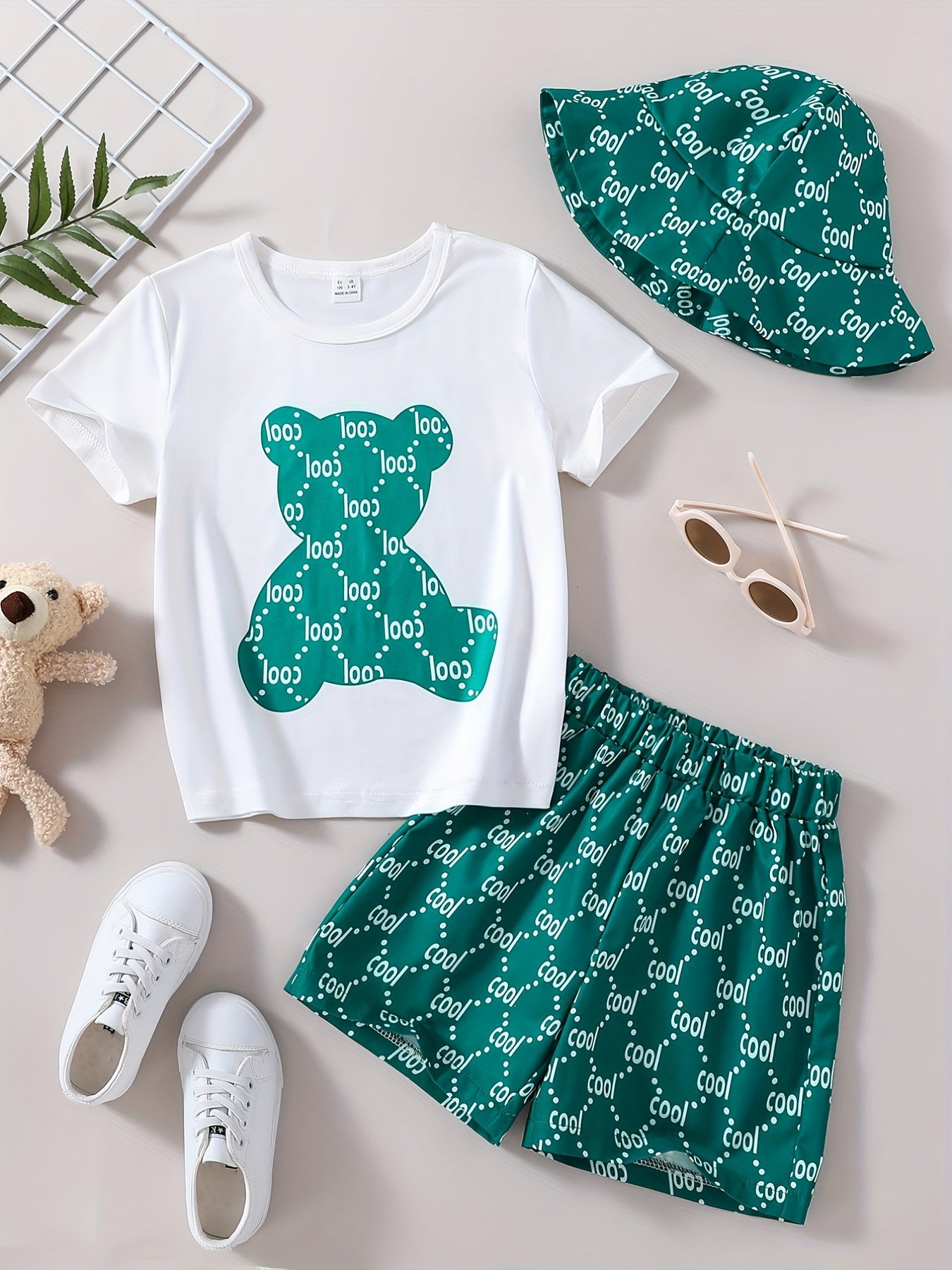Boys Bear Print T-shirt & Shorts & Hat Set Casual Summer Outfit