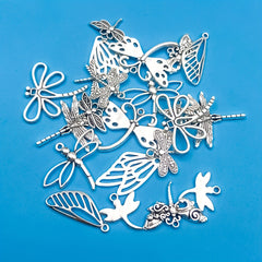 22pcs Antique Silver Insect Collection Dragonfly Charms Pendant Set