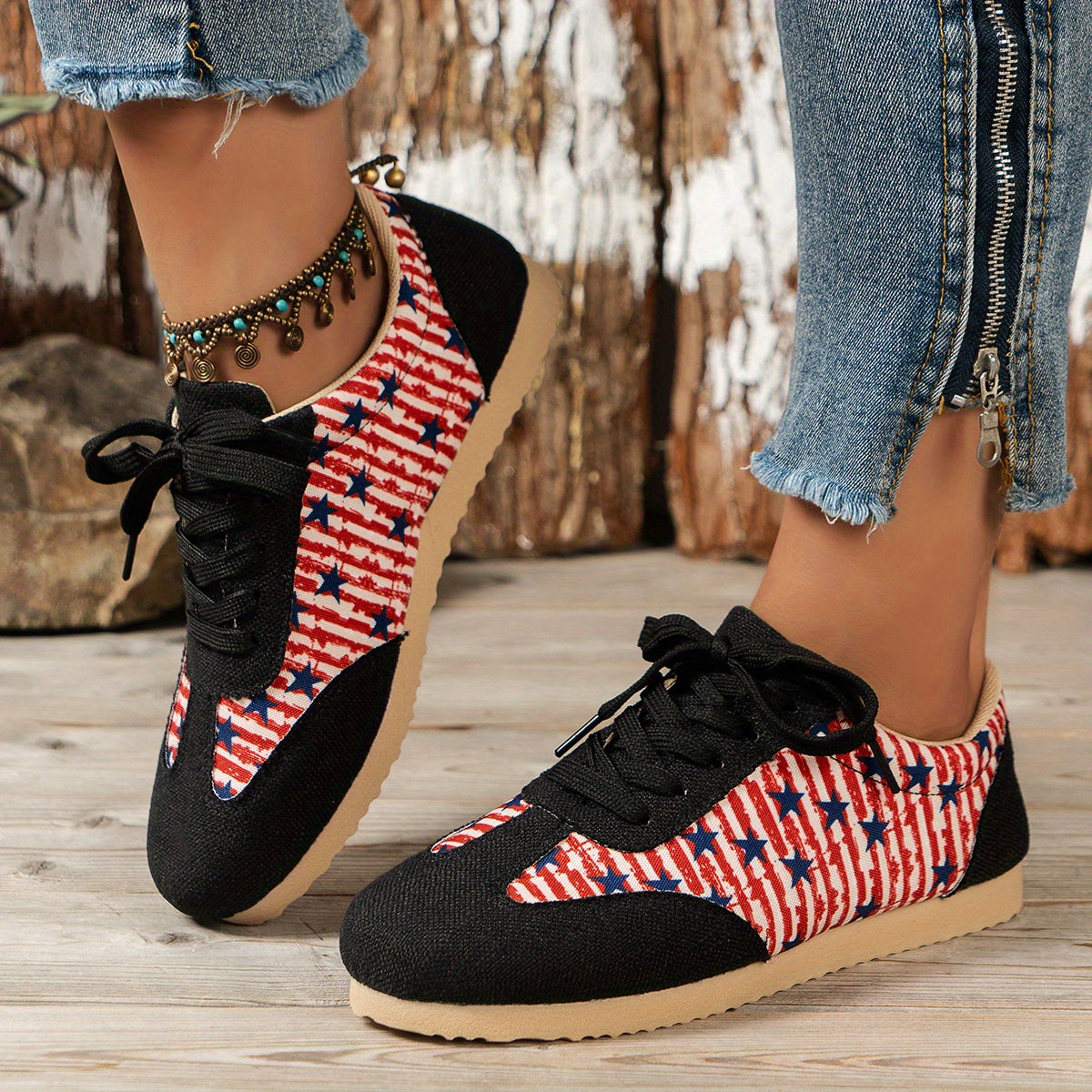 Women's Star & Striped Pattern Sneakers Casual Lace Up Outdoor Shoes Lightweight