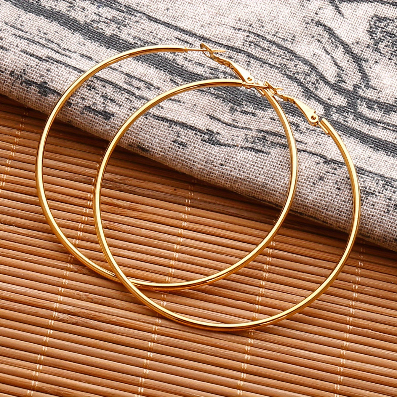 Golden Silvery Hoop Earrings Minimalist Stainless Steel 14K Plated