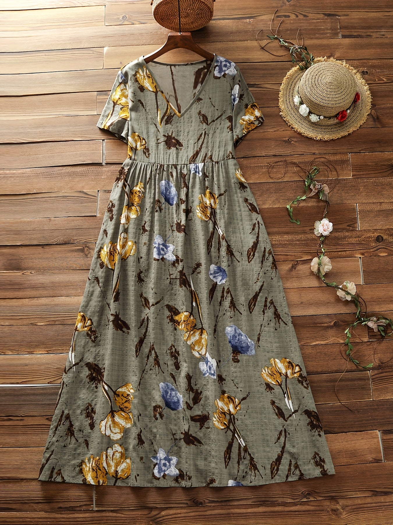  Floral Print V-Neck High Waist Dress