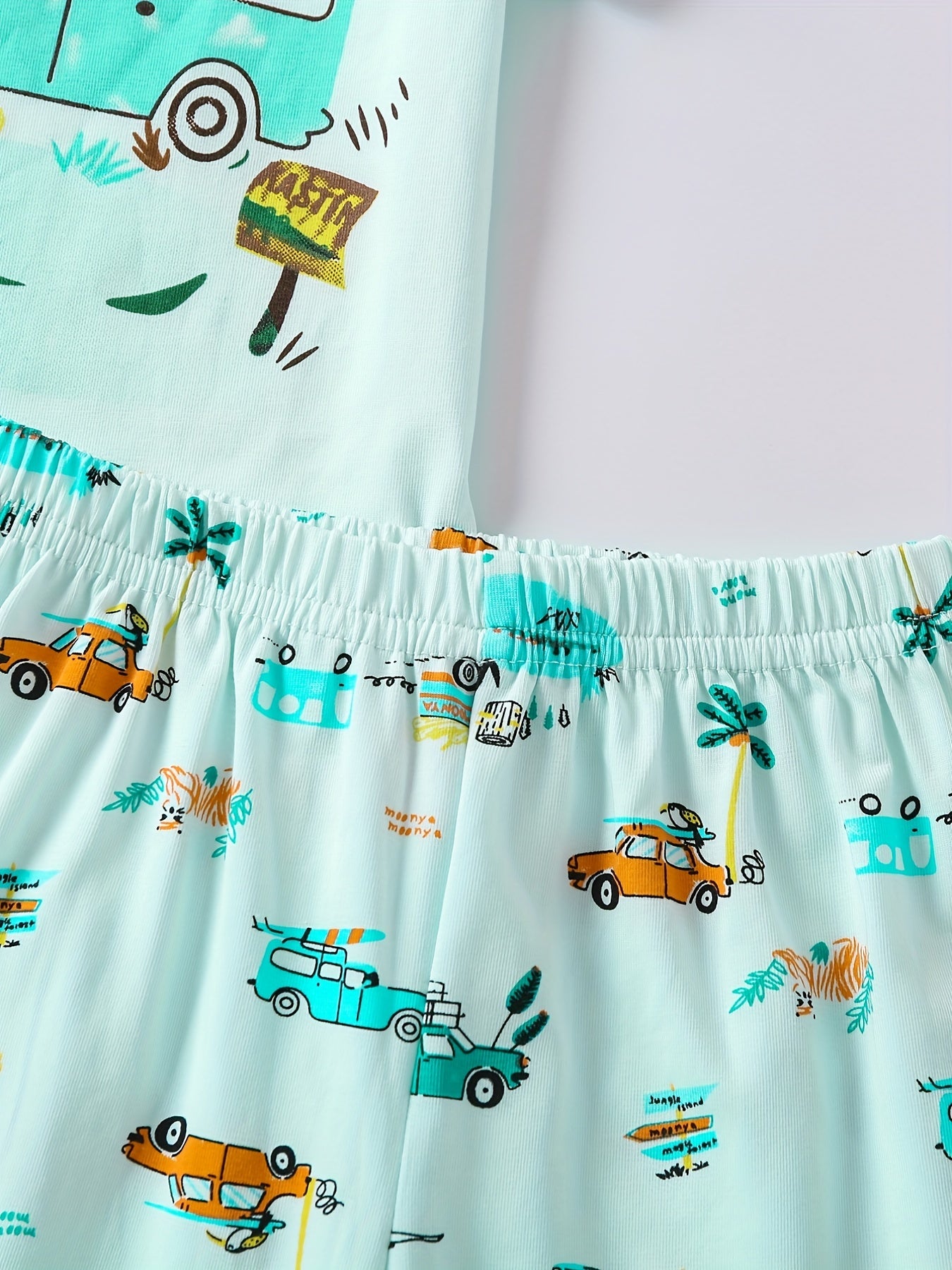 Kids Cartoon Vacation Outfit Set - Short Sleeve T-shirt & Casual Shorts