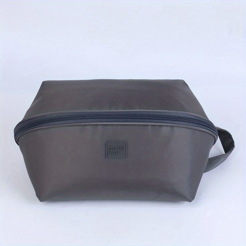 Lightweight Portable Clothes Storage Bag with Multiple Compartments