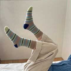 3 Pairs Colorblock Striped Socks - Women's Mid Tube Stockings