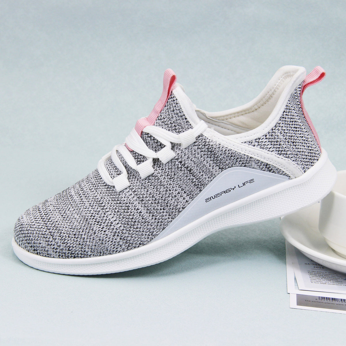 Women's Lightweight Lace Up Running Shoes Low Top Sneakers