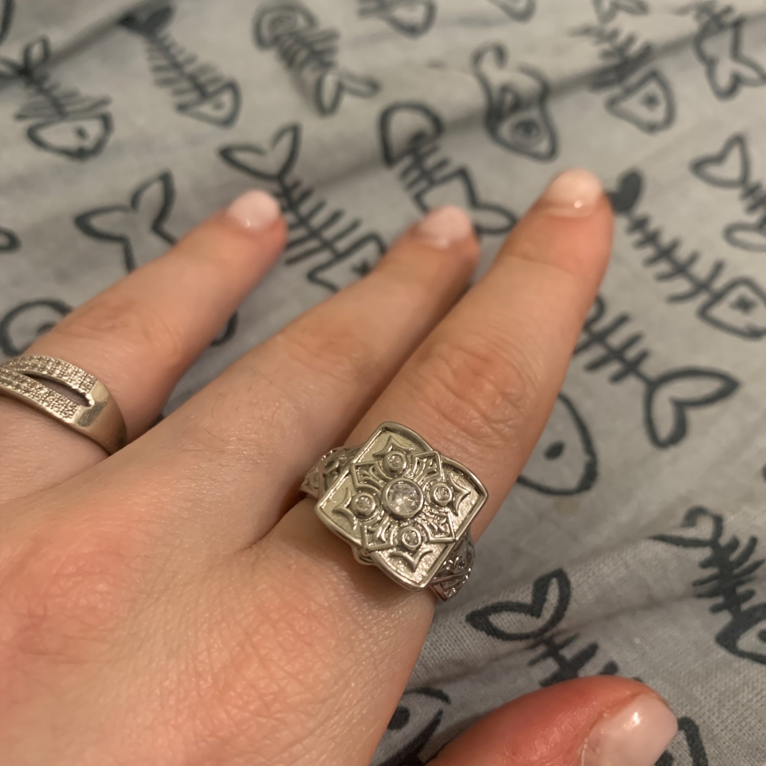 Small Room Coffin Ring For Men Punk Golden Carved Open Cap Pattern Ring