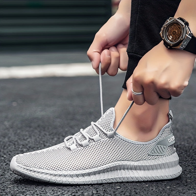 Men's Lightweight Running Shoes Outdoor Athletic Sneakers