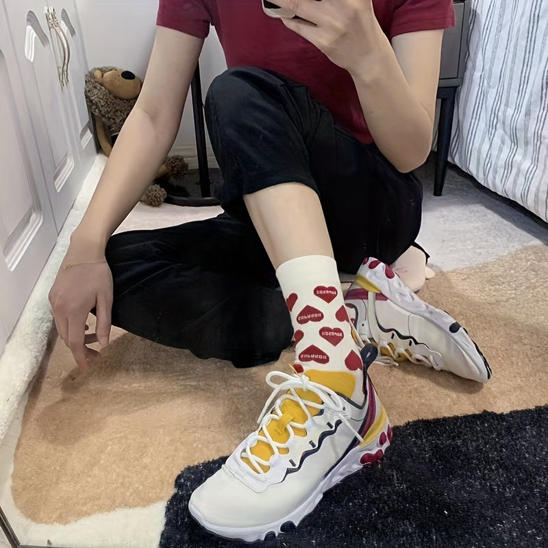 4 Pairs Heart Print Socks For Women Mid Tube Stockings Hosiery