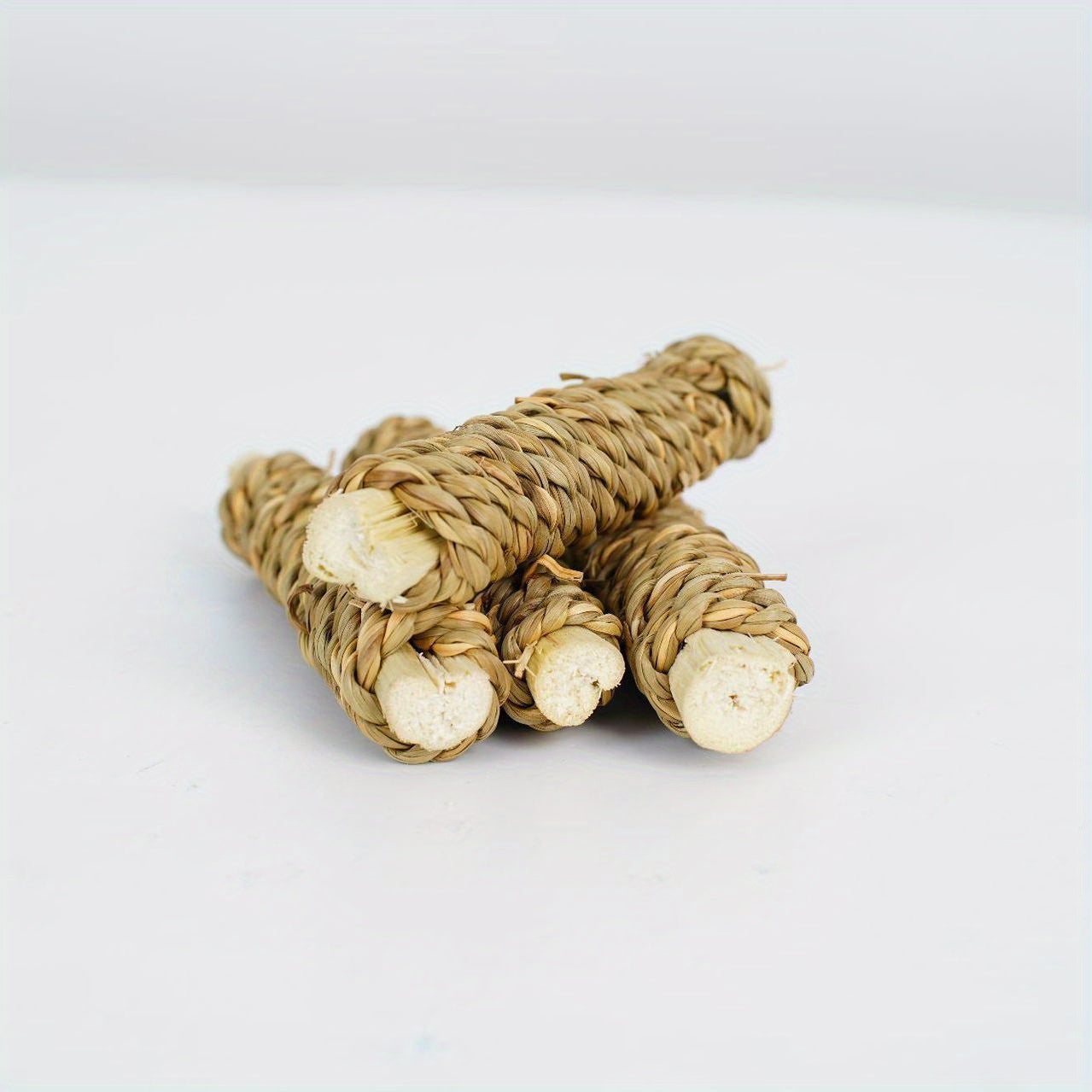 3pcs Rabbit Chew Toys Natural Pet Grass Woven Molar Stick for Dental Health