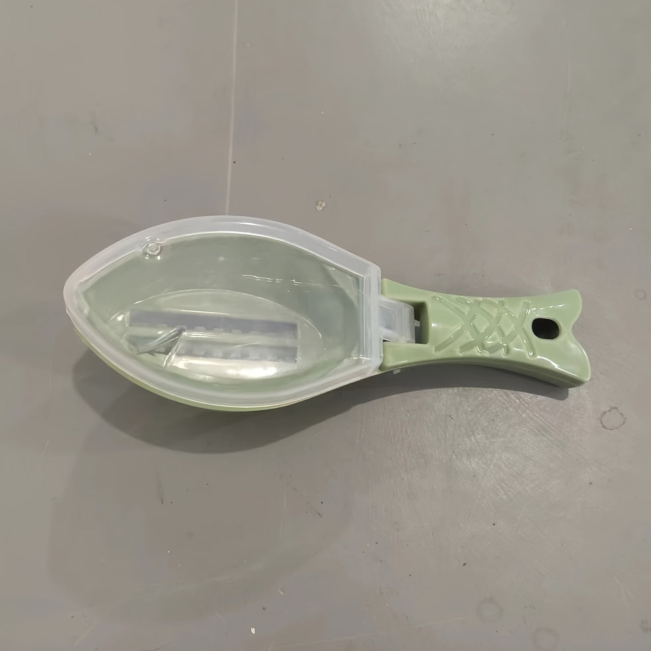 Plastic Fish Scale Remover Cleaner for Kitchen