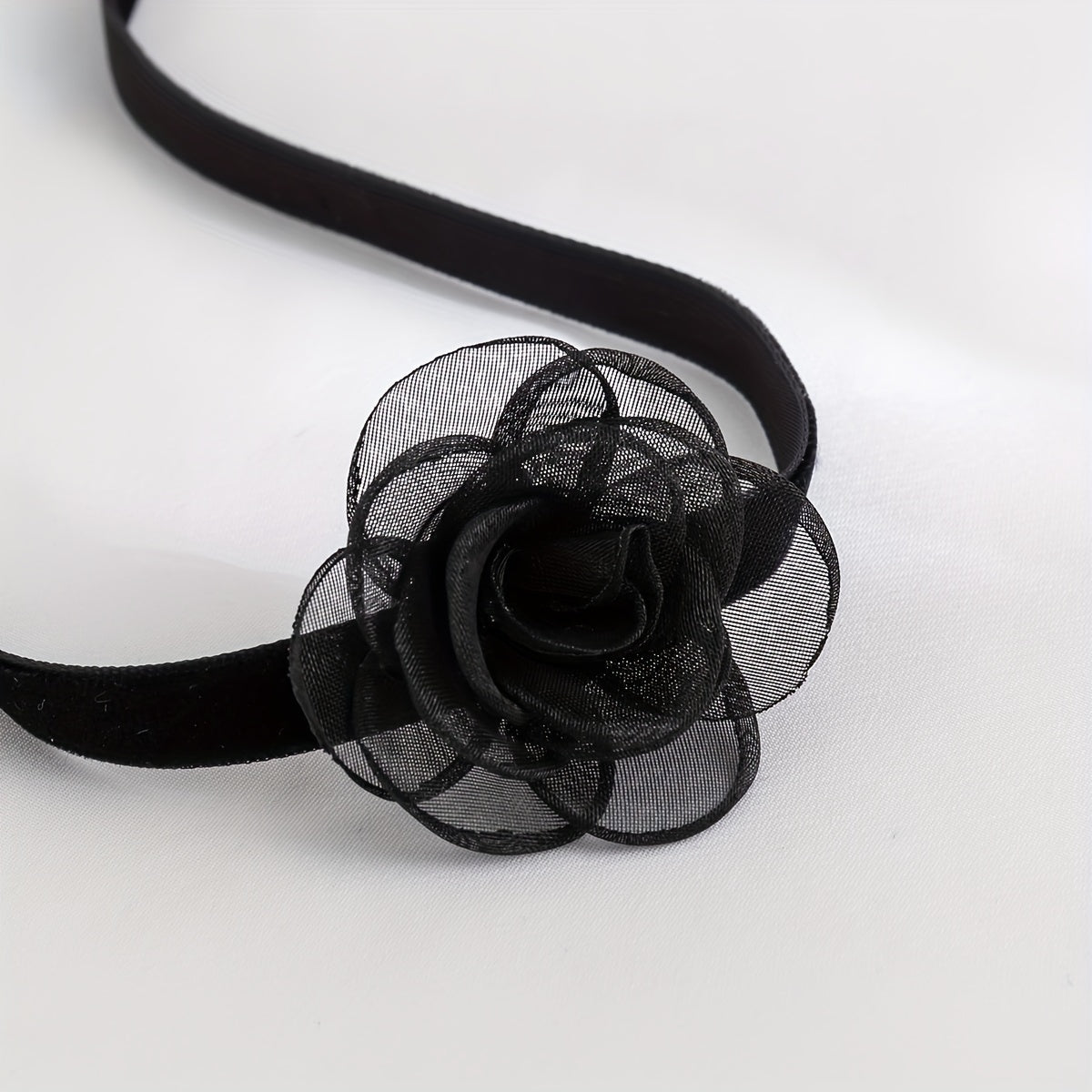 Vintage Flower Charm Choker Necklace Camellia Necklace for Women