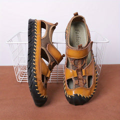 Men's Non Slip Hook And Loop Sandals Wear resistant Comfy Beach Shoes Summer