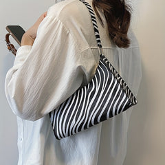 Animal Pattern Shoulder Bag Zipper Baguette Bag Underarm Bag