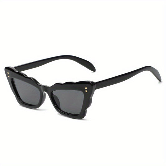 Wavy Cat Eye Sunglasses UV Protection Glasses
