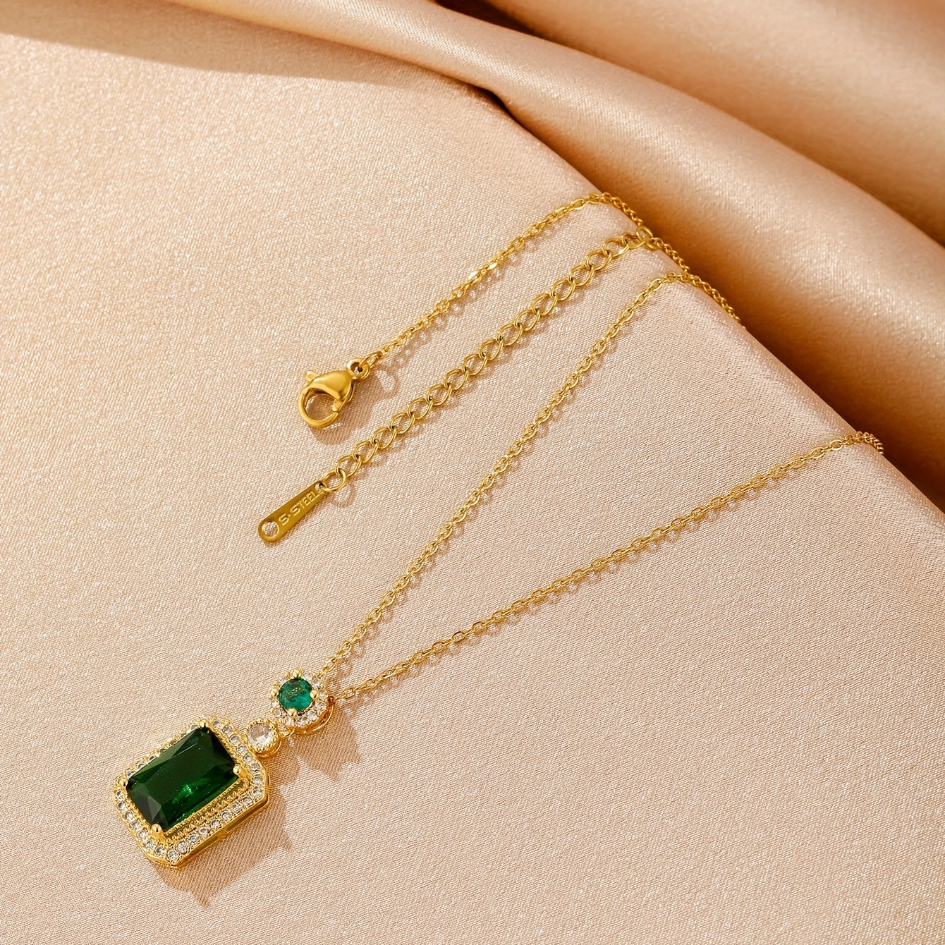 Men's Stainless Steel Rhinestone Necklace Emerald Zircon Gift