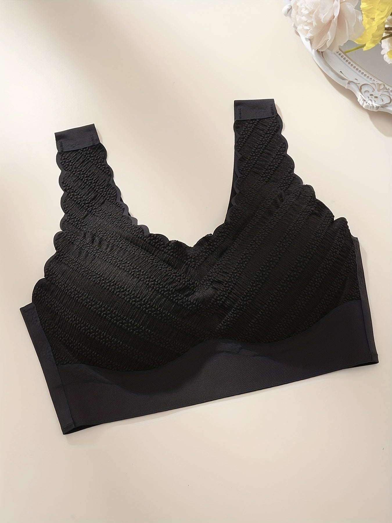 Scallop Trim Wireless Bra Wide Straps Lingerie