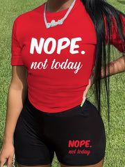  Casual Outfit: Women's Plus Letter Print Short Sleeve Tee