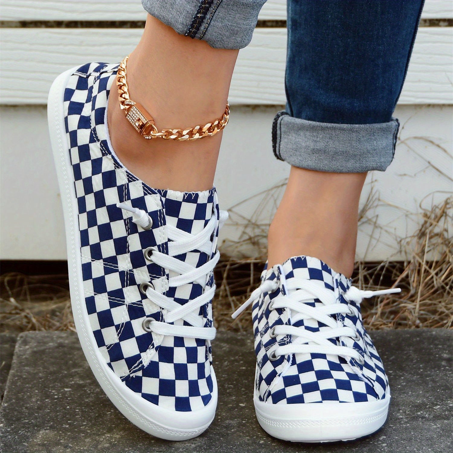 Checkerboard Pattern Lace Up Walking Shoes for Women