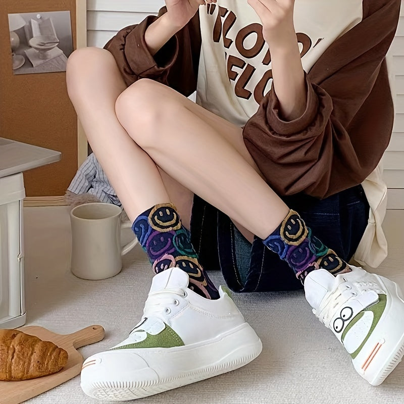 Smiling Graffiti Print Socks Mid Tube Women's Stockings