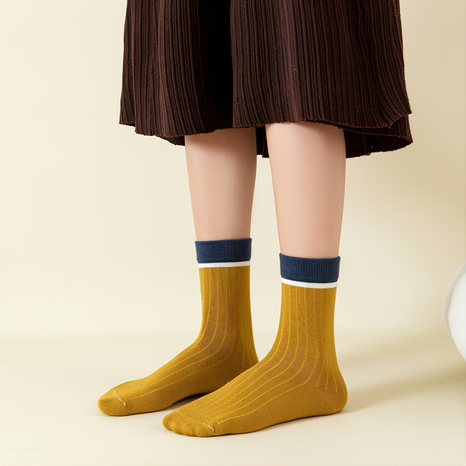 5 Pairs Women's Retro Colorblock Mid Tube Socks
