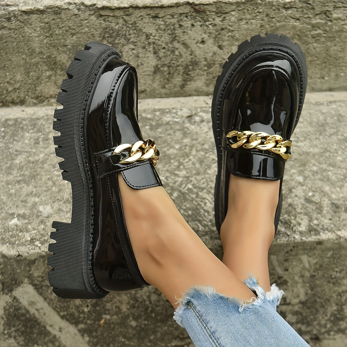 Women's Chain Decor Chunky Heel Loafers Slip On Faux Leather Shoes