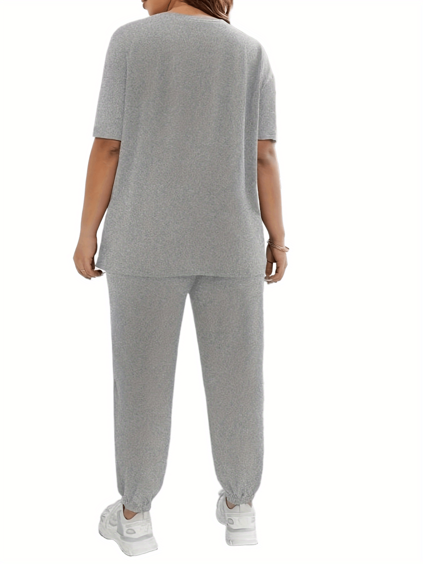 Women's Plus Heart Print Tee & Tapered Leg Pants Outfit Set