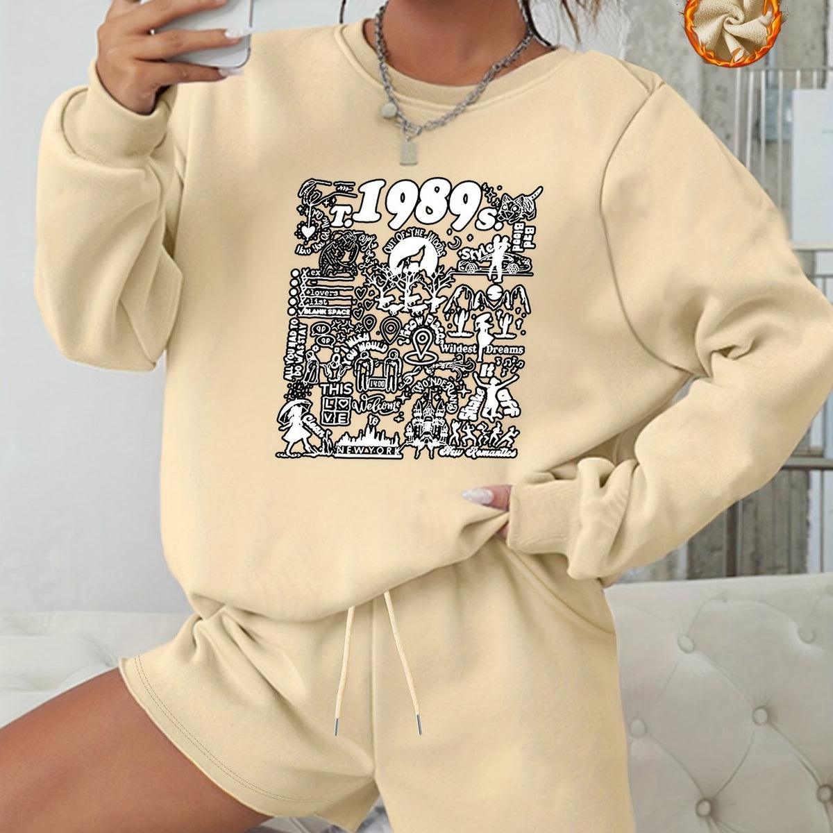  Casual Outfit Set: Graphic Sweatshirt & Shorts
