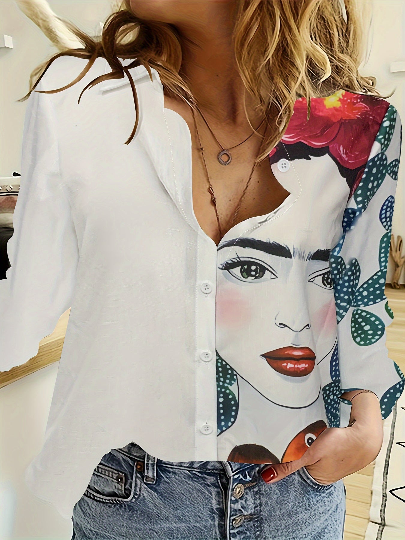  Women's Cartoon Print Colorblock Long Sleeve Blouse